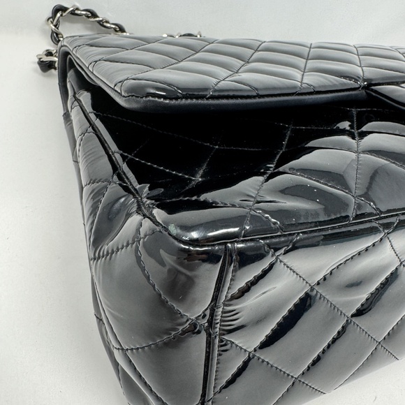 Chanel Black Patent Maxi Classic Double Flap bag - Picture 10 of 13